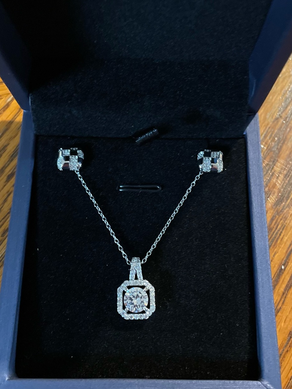 Najure jewelry set